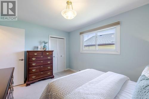 758 Cheapside Street, London East (East C), ON - Indoor Photo Showing Bedroom