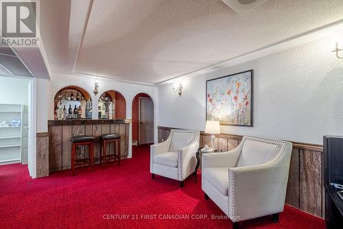 758 Cheapside Street, London East (East C), ON - Indoor