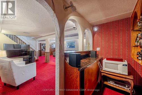 758 Cheapside Street, London East (East C), ON - Indoor