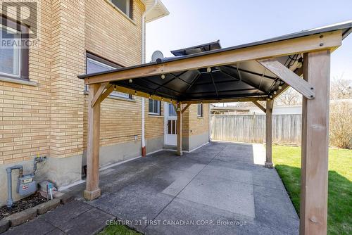 758 Cheapside Street, London East (East C), ON - Outdoor With Exterior