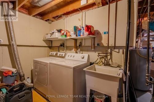 118 Seabrooke Drive, Ottawa, ON - Indoor Photo Showing Laundry Room
