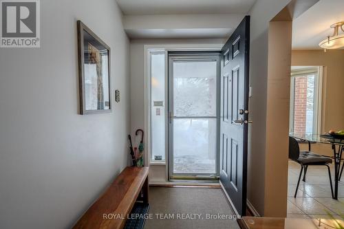 118 Seabrooke Drive, Ottawa, ON - Indoor Photo Showing Other Room