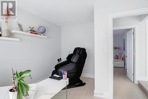 668 Mansfield Avenue, Ottawa, ON - Indoor