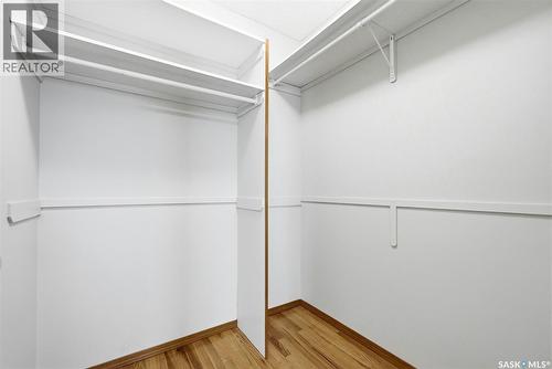 3216 Thames Crescent E, Regina, SK - Indoor With Storage