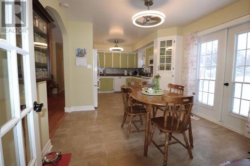 65 Veterans Drive, Cormack, NL - Indoor Photo Showing Dining Room