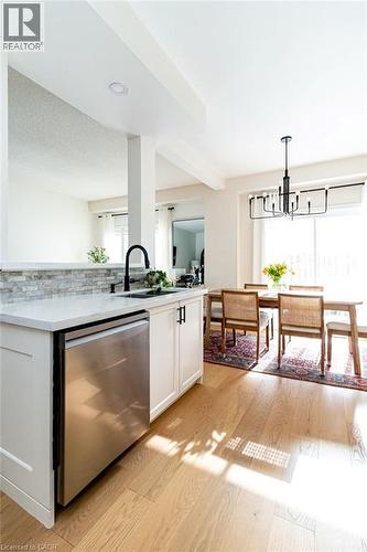 60 Cloverleaf Drive Unit# 48, Ancaster, ON - Indoor Photo Showing Kitchen