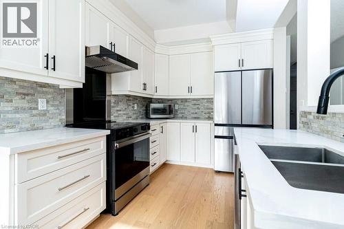 60 Cloverleaf Drive Unit# 48, Ancaster, ON - Indoor Photo Showing Kitchen With Double Sink With Upgraded Kitchen