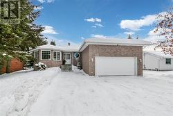 433 Raymond Crescent  Azilda, ON P0M 1B0
