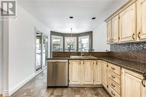 433 Raymond Crescent, Azilda, ON - Indoor Photo Showing Kitchen