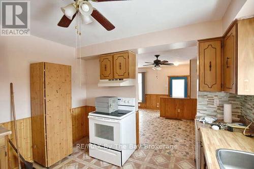 Kitchen - 445 Fifth Street, Collingwood, ON - Indoor Photo Showing Kitchen