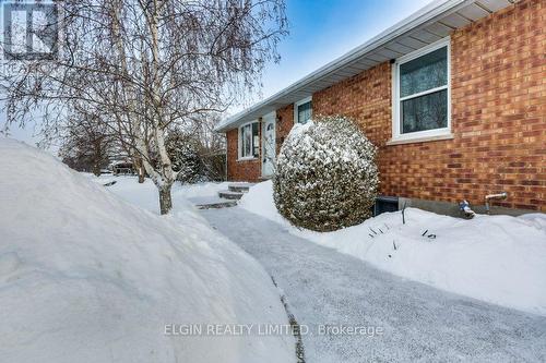 5 Sauve Avenue, St. Thomas, ON - Outdoor
