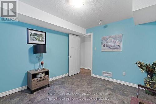 46 Westlake Drive, St. Thomas, ON - Indoor