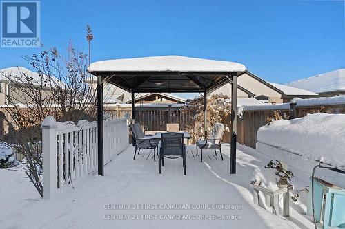 46 Westlake Drive, St. Thomas, ON - Outdoor