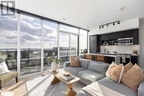 715 - 135 EAST LIBERTY STREET  Toronto, ON M6K 0G7