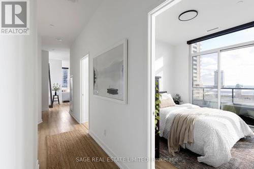 715 - 135 East Liberty Street, Toronto, ON - Indoor