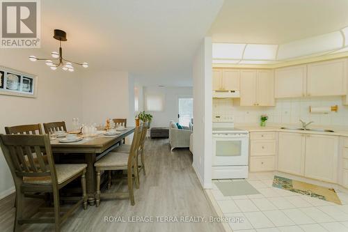 702 - 1400 The Esplanade N, Pickering, ON - Indoor