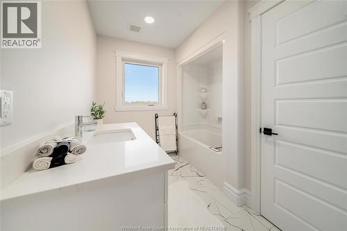 Lot 6 Summit Street, Lakeshore, ON - Indoor Photo Showing Bathroom