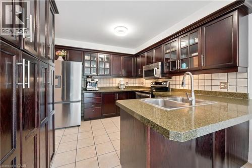 140 Veronica Drive, Kitchener, ON - Indoor Photo Showing Kitchen With Double Sink With Upgraded Kitchen