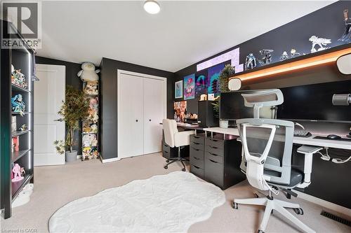 140 Veronica Drive, Kitchener, ON - Indoor Photo Showing Bedroom