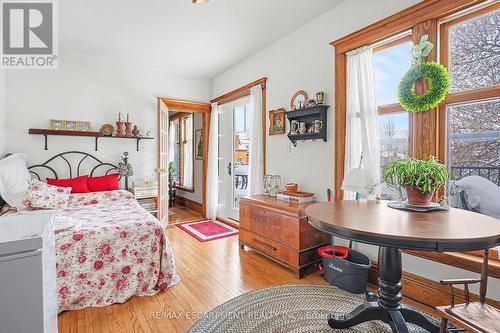1316 King Street E, Hamilton, ON - Indoor Photo Showing Bedroom