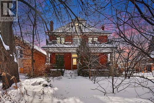 1316 King Street E, Hamilton, ON - Outdoor