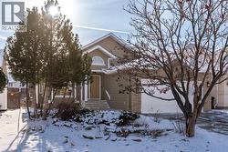 58 Edgevalley Close NW  Calgary, AB T3A 5E4