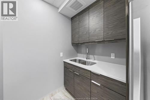 728 Brownstone Drive Unit# 201, Tecumseh, ON - Indoor