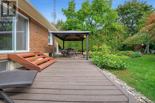 607 Newman Crescent, Whitby (Downtown Whitby), ON - Outdoor With Exterior