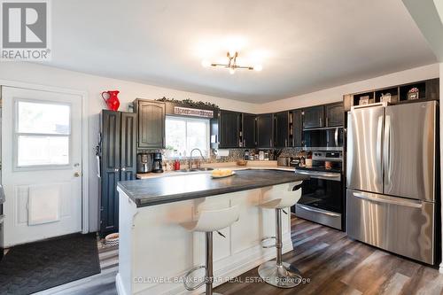 35613 Victoria Street, Southwold (Fingal), ON - Indoor Photo Showing Kitchen