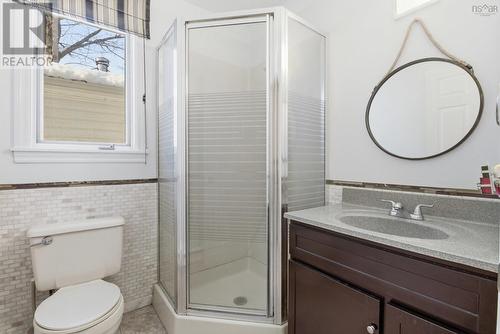 87 Saywood Drive, Bible Hill, NS - Indoor Photo Showing Bathroom