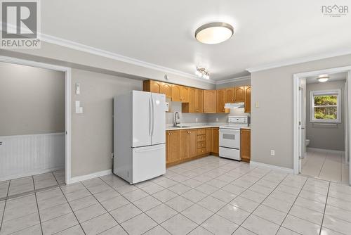 15 Bingham Drive, Stillwater Lake, NS - Indoor Photo Showing Kitchen