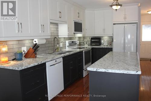 Kitchen - 1791 Cumberland Street, Cornwall, ON - Indoor Photo Showing Kitchen With Upgraded Kitchen