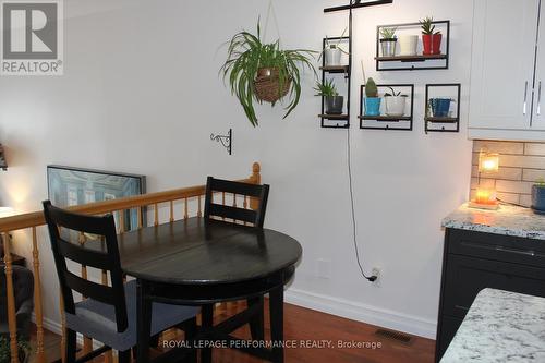 Dining area overlooking living room - 1791 Cumberland Street, Cornwall, ON - Indoor Photo Showing Dining Room