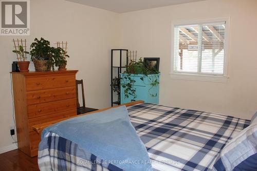 Upper Level Primary Bedroom - 1791 Cumberland Street, Cornwall, ON - Indoor Photo Showing Bedroom