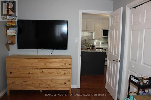 Upper level 2nd bedroom - 1791 Cumberland Street, Cornwall, ON - Indoor