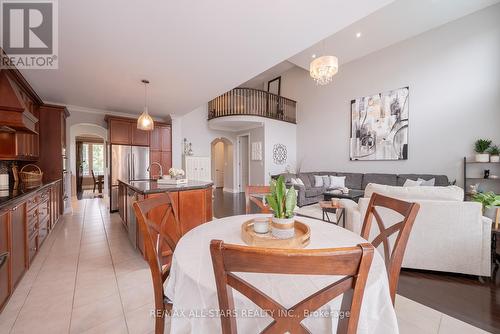 134 Stephensbrook Circle, Whitchurch-Stouffville, ON - Indoor Photo Showing Dining Room
