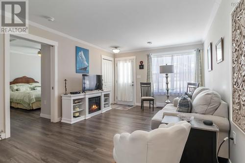 Living Room - 10 Mossberry Close, Hubley, NS - Indoor Photo Showing Living Room