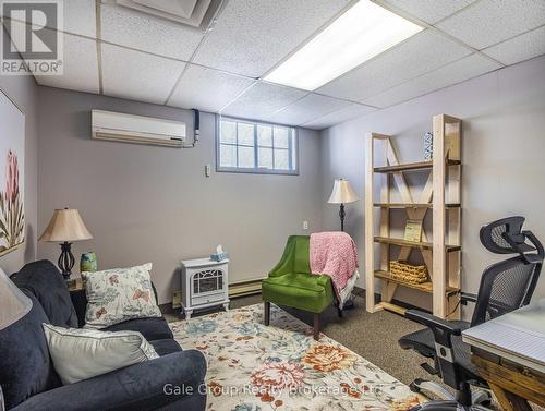 5 Wellington Street N, Woodstock (Woodstock - North), ON 