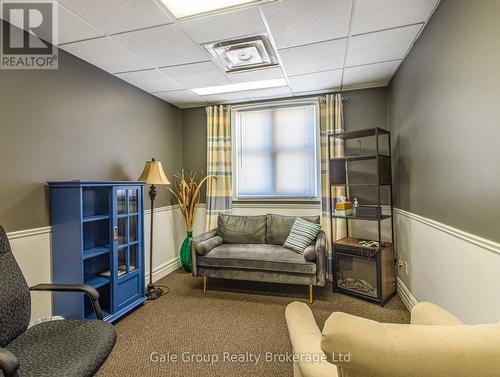 5 Wellington Street N, Woodstock (Woodstock - North), ON 