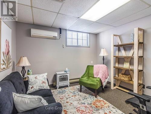 5 Wellington Street N, Woodstock (Woodstock - North), ON 