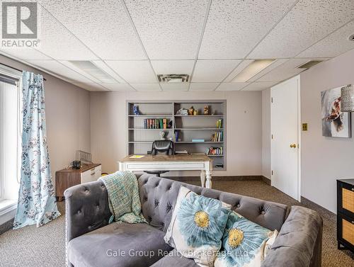 5 Wellington Street N, Woodstock (Woodstock - North), ON 