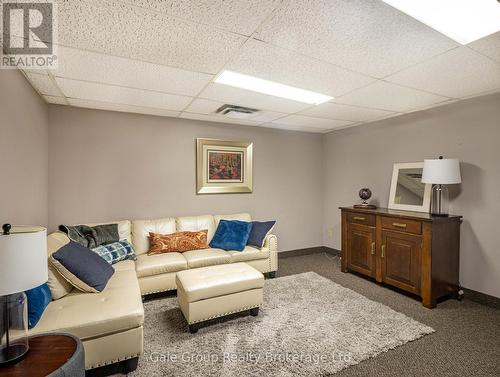 5 Wellington Street N, Woodstock (Woodstock - North), ON 