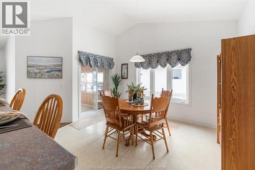 70 Middleton Line, Wheatley, ON - Indoor Photo Showing Dining Room