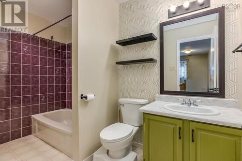 62 Sugar Maple Drive, Timberlea, NS - Indoor Photo Showing Bathroom