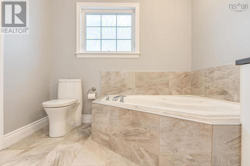 102 Larry Uteck Boulevard, Halifax, NS - Indoor Photo Showing Bathroom