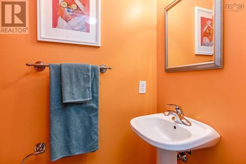 102 Larry Uteck Boulevard, Halifax, NS - Indoor Photo Showing Bathroom