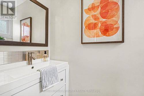 61 - 2003 Falkirk Crescent, Ottawa, ON - Indoor Photo Showing Bathroom