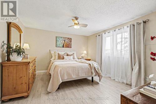 61 - 2003 Falkirk Crescent, Ottawa, ON - Indoor Photo Showing Bedroom