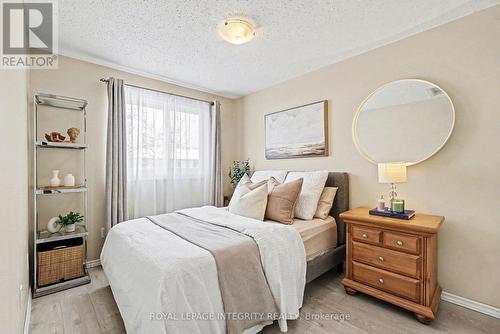 61 - 2003 Falkirk Crescent, Ottawa, ON - Indoor Photo Showing Bedroom