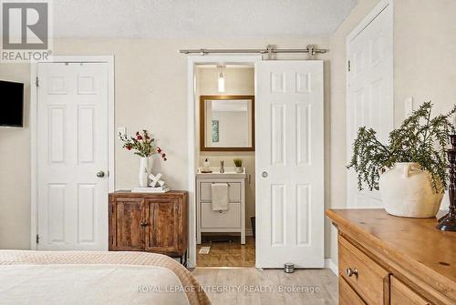61 - 2003 Falkirk Crescent, Ottawa, ON - Indoor Photo Showing Bedroom